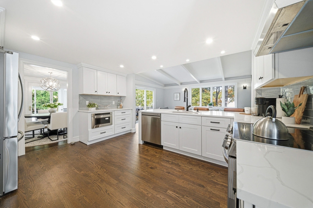 43 Friend St Wakefield, MA 01880