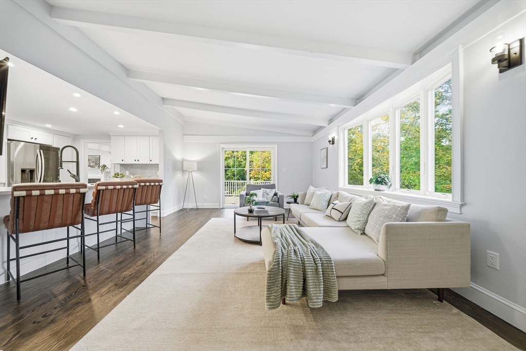 43 Friend St Wakefield, MA 01880