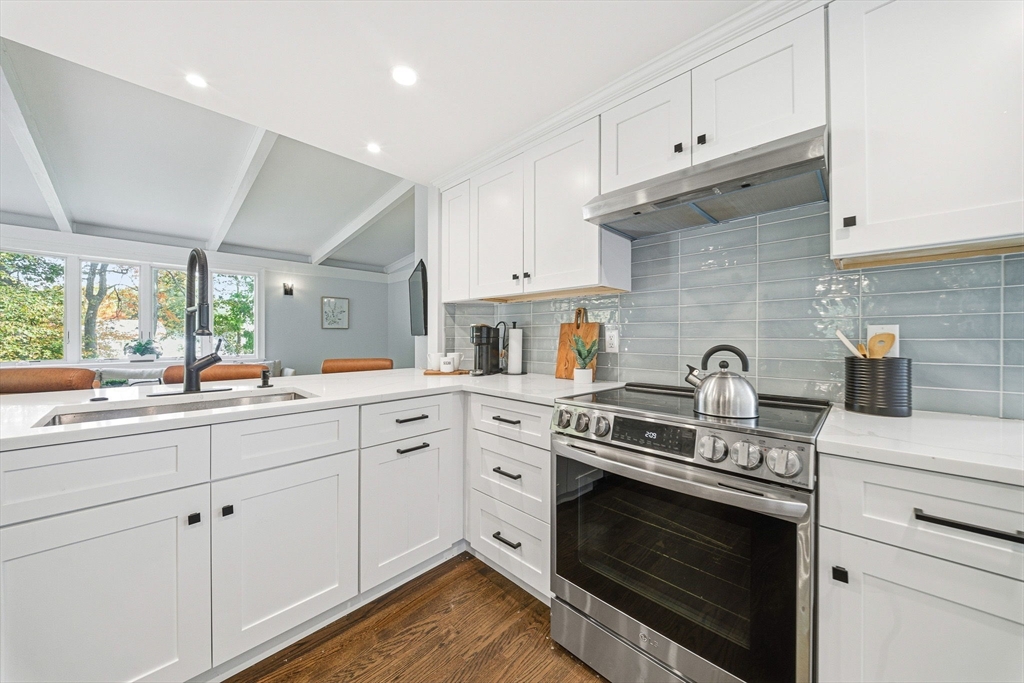 43 Friend St Wakefield, MA 01880