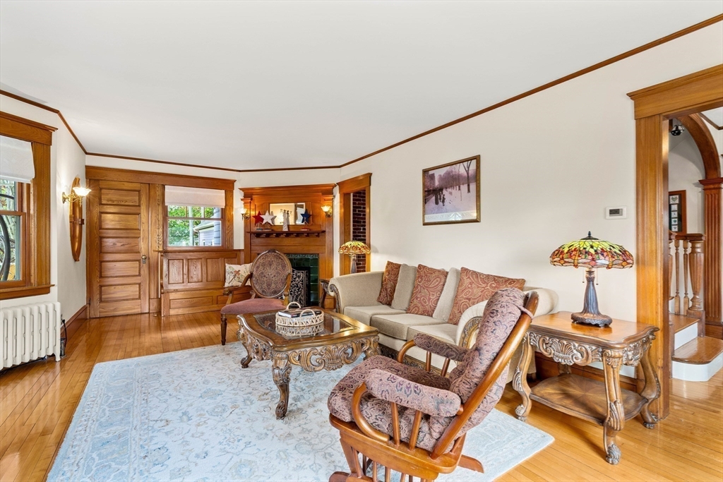 9 White Ave Wakefield, MA 01880