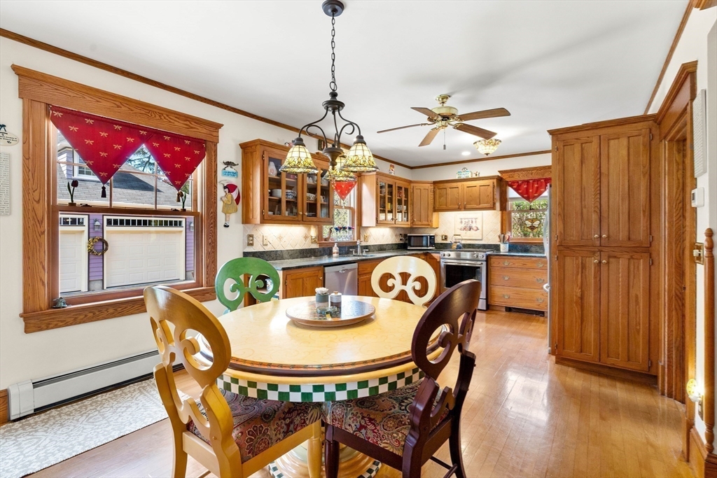 9 White Ave Wakefield, MA 01880