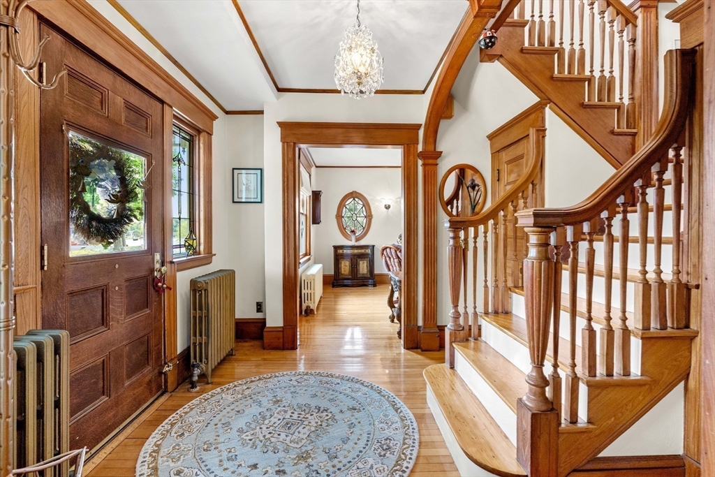 9 White Ave Wakefield, MA 01880