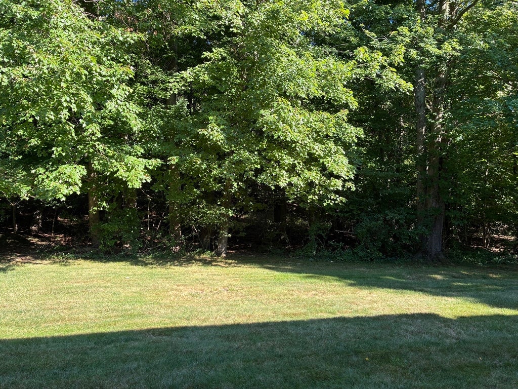 20 Plymouth Rd Wakefield, MA 01880