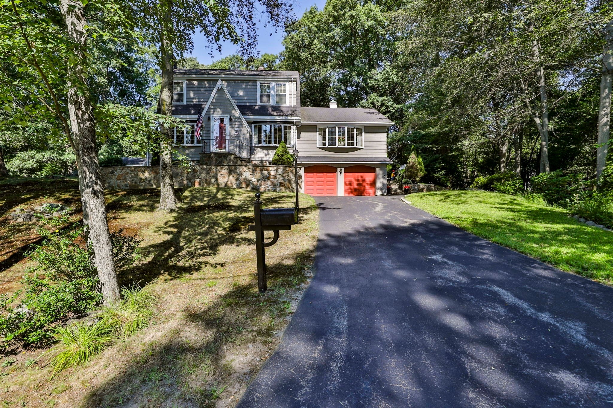 93 Butler Ave Wakefield, MA 01880