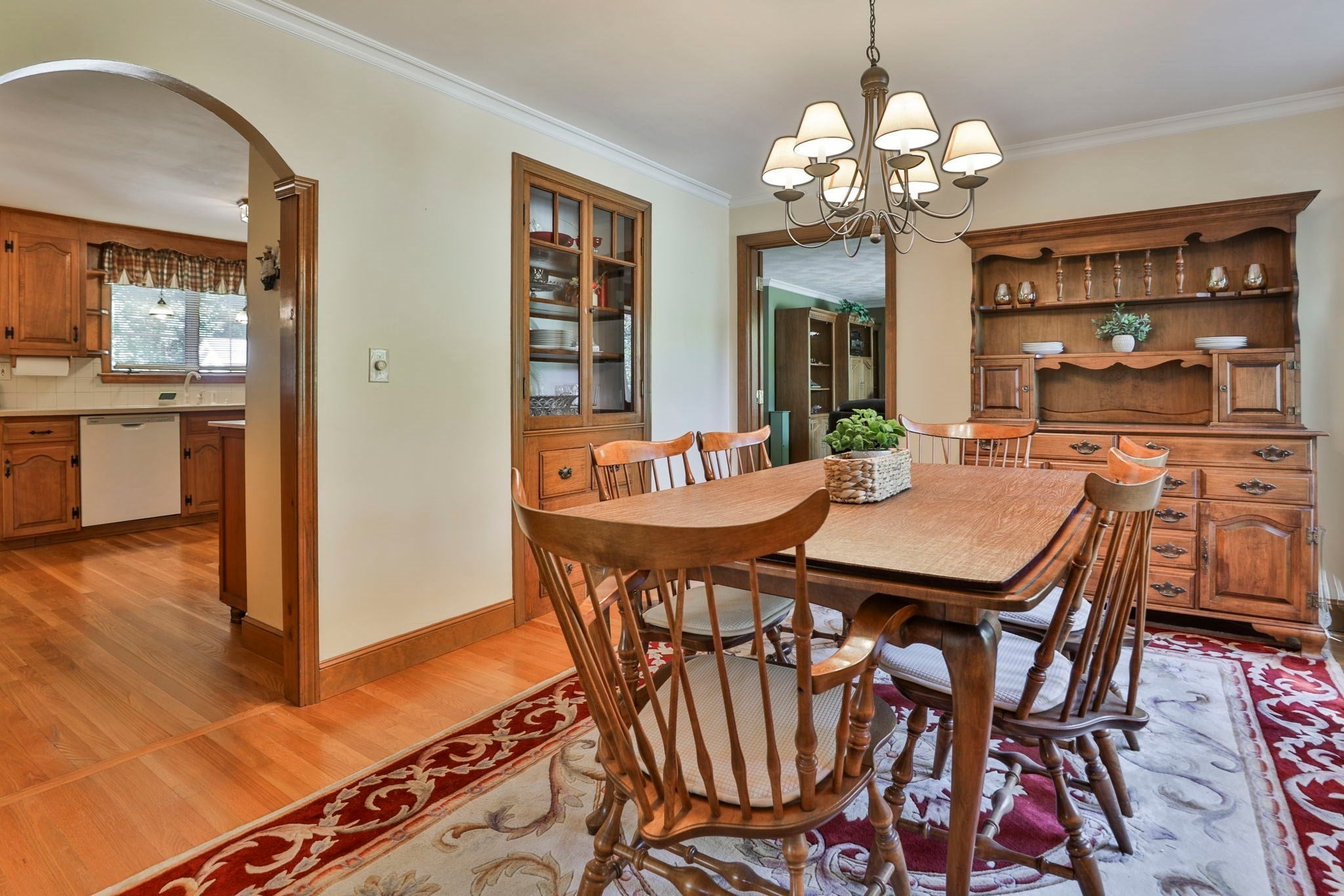 93 Butler Ave Wakefield, MA 01880