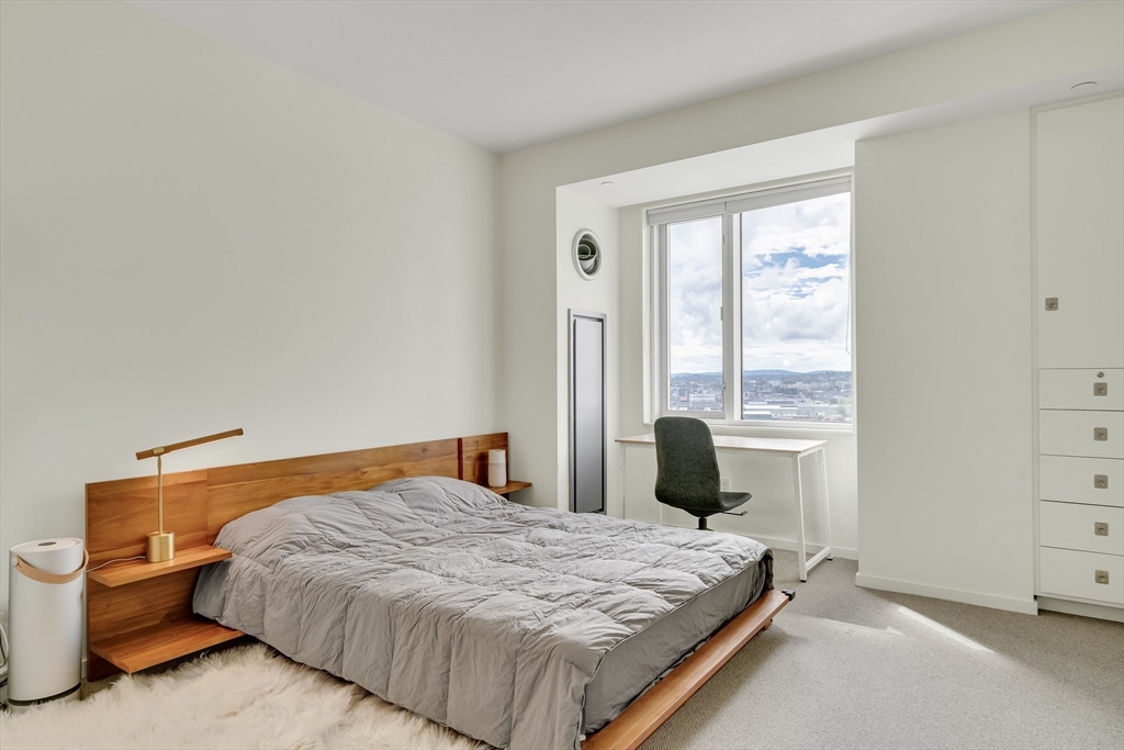 141 Dorchester Ave #906 Boston, MA 02127