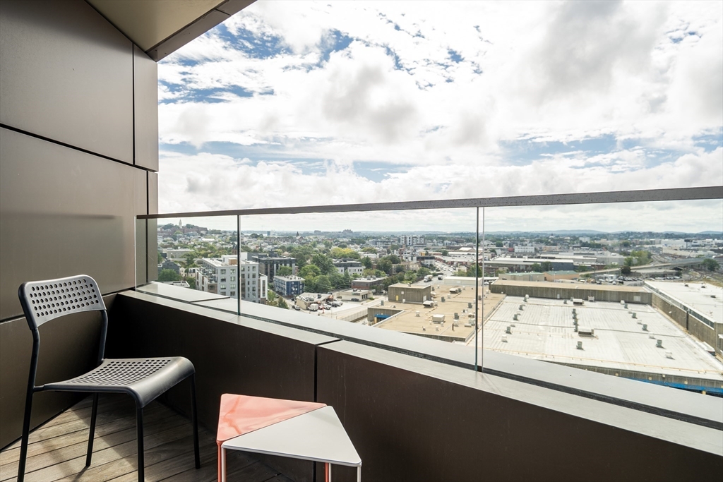 141 Dorchester Ave #906 Boston, MA 02127