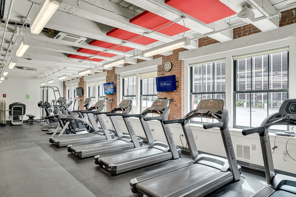 141 Dorchester Ave #906 Boston, MA 02127