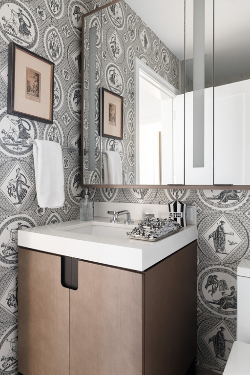 380 Harrison Ave #12F Boston, MA 02118