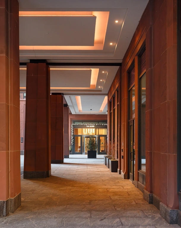 380 Harrison Ave #12F Boston, MA 02118