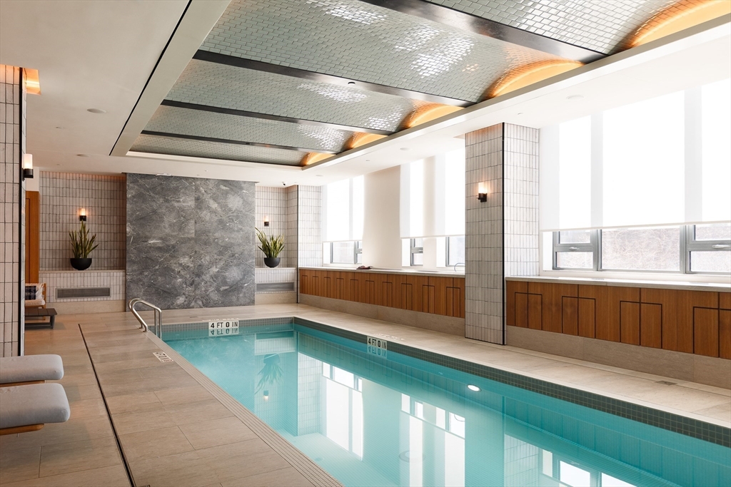 380 Harrison Ave #12F Boston, MA 02118