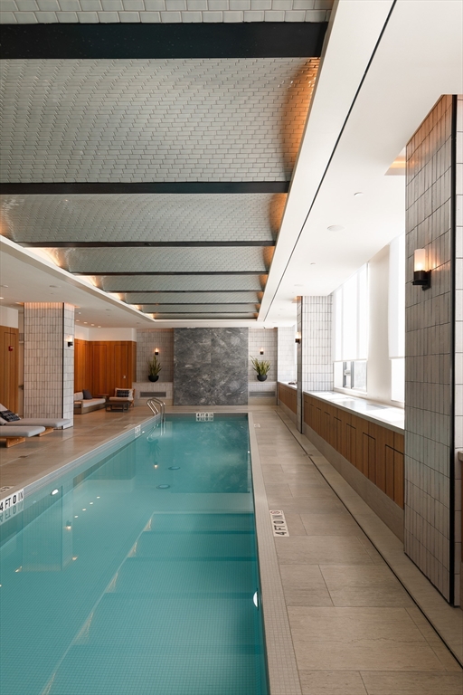 380 Harrison Ave #12F Boston, MA 02118