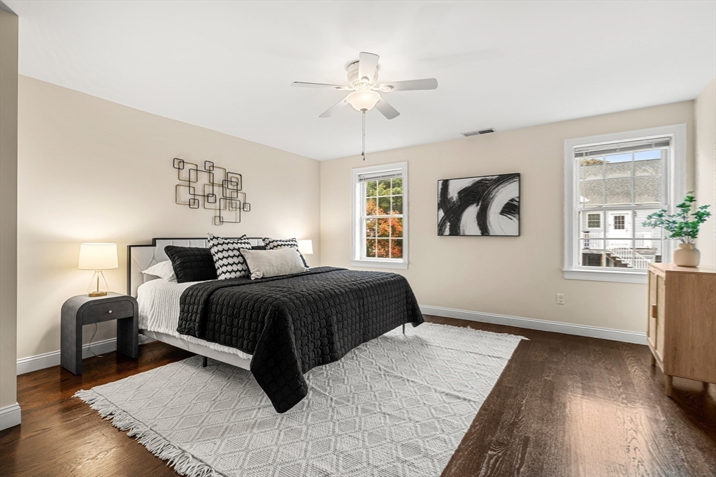 27 Pearl St #2 Wakefield, MA 01880 27 Pearl St #2 Wakefield, MA 01880