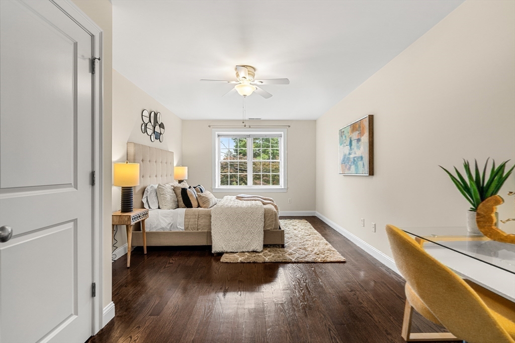 27 Pearl St #2 Wakefield, MA 01880 27 Pearl St #2 Wakefield, MA 01880