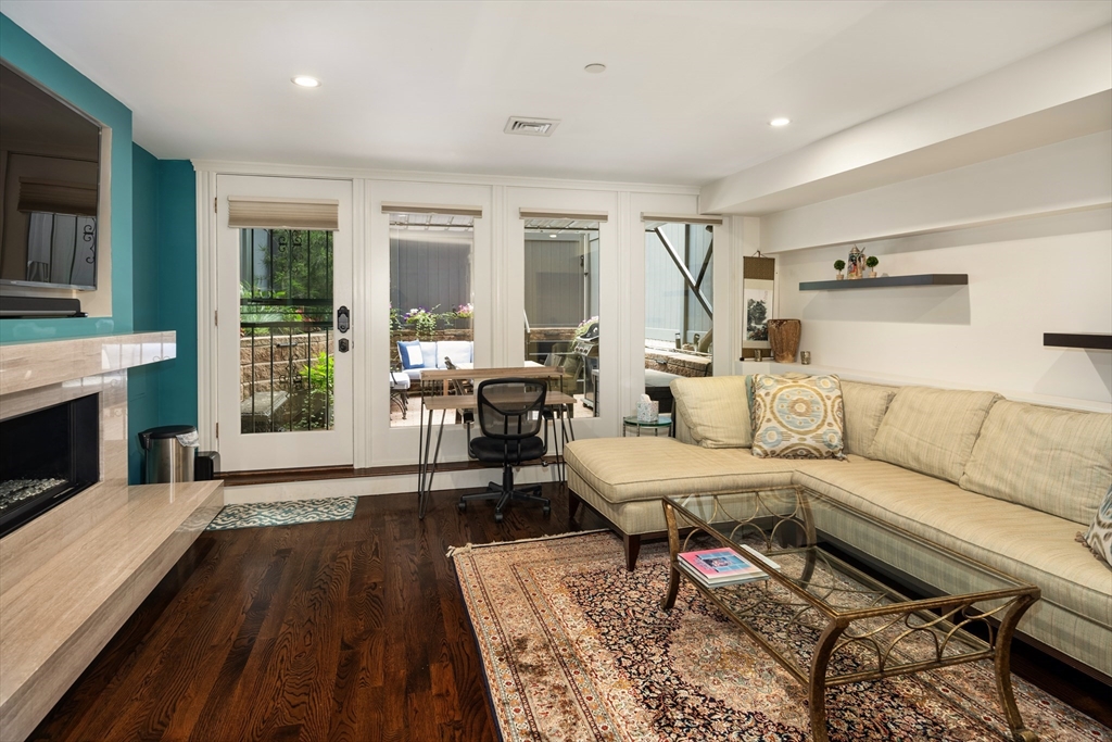 109 Appleton St Boston, MA 02116