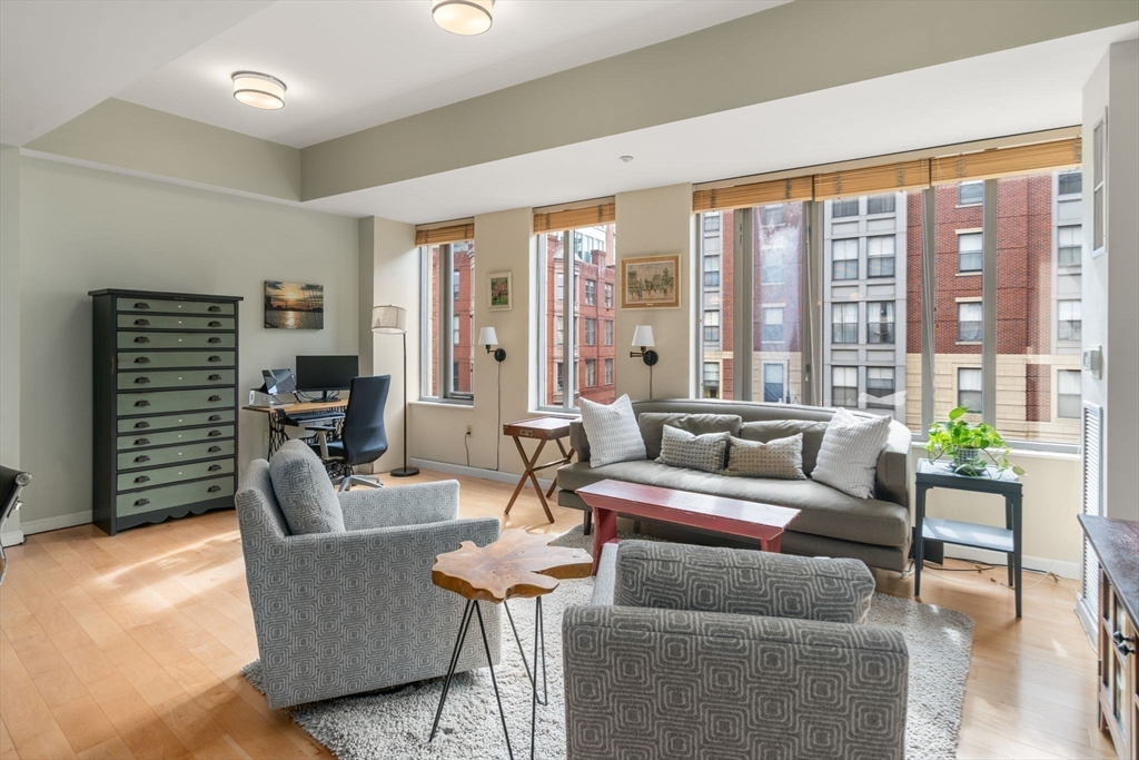 1313 Washington St #310