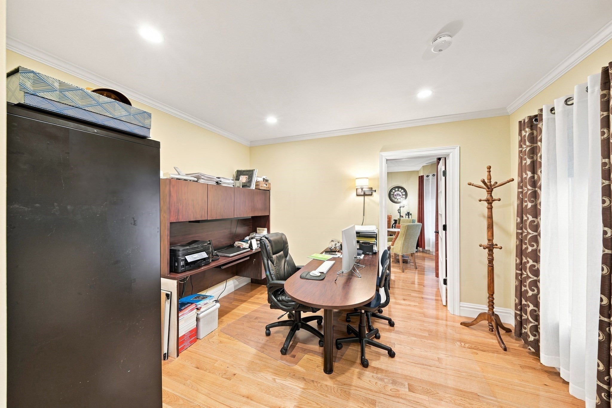 5 Dell Ave Wakefield, MA 01880