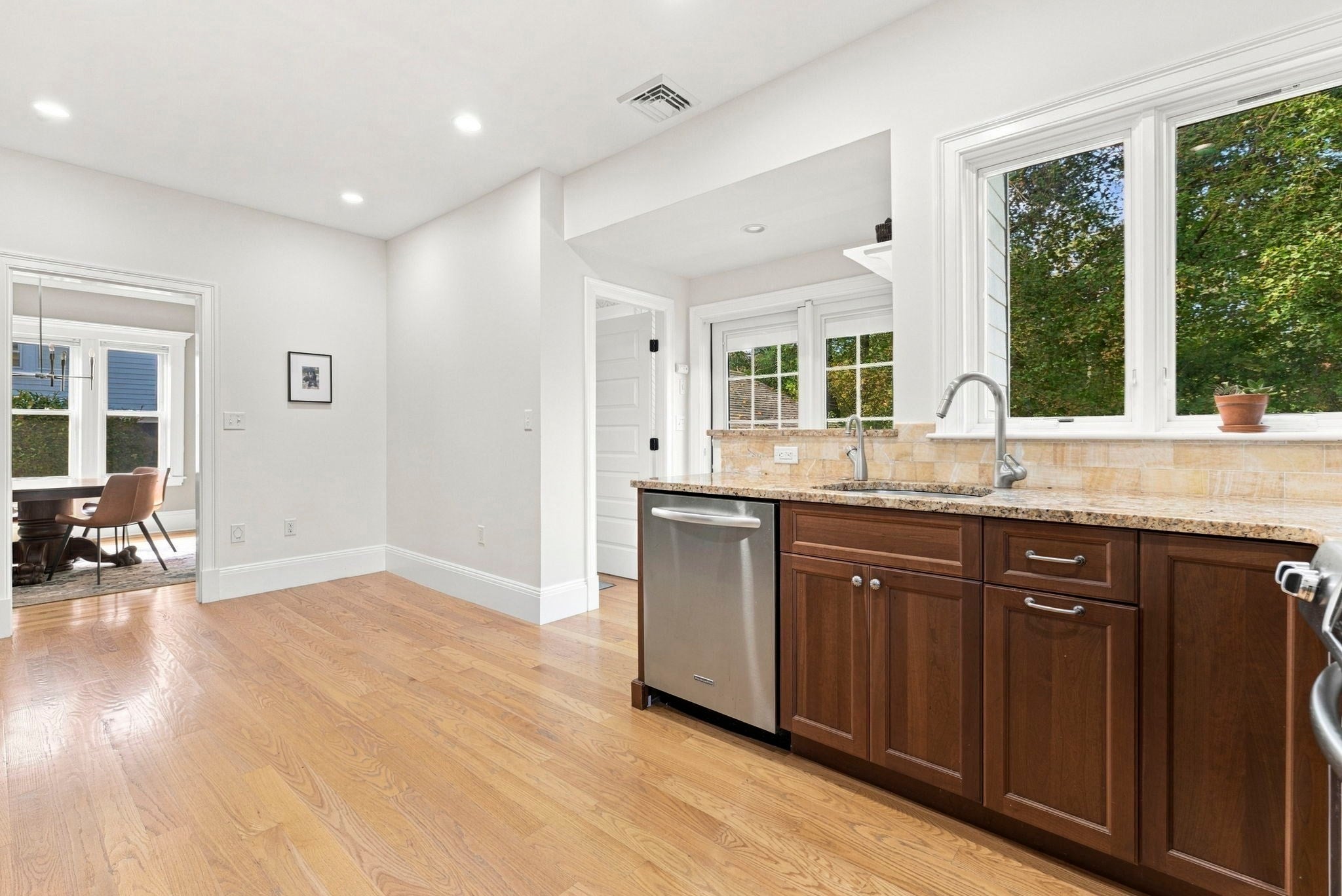 36 Renwick Rd Wakefield, MA 01880
