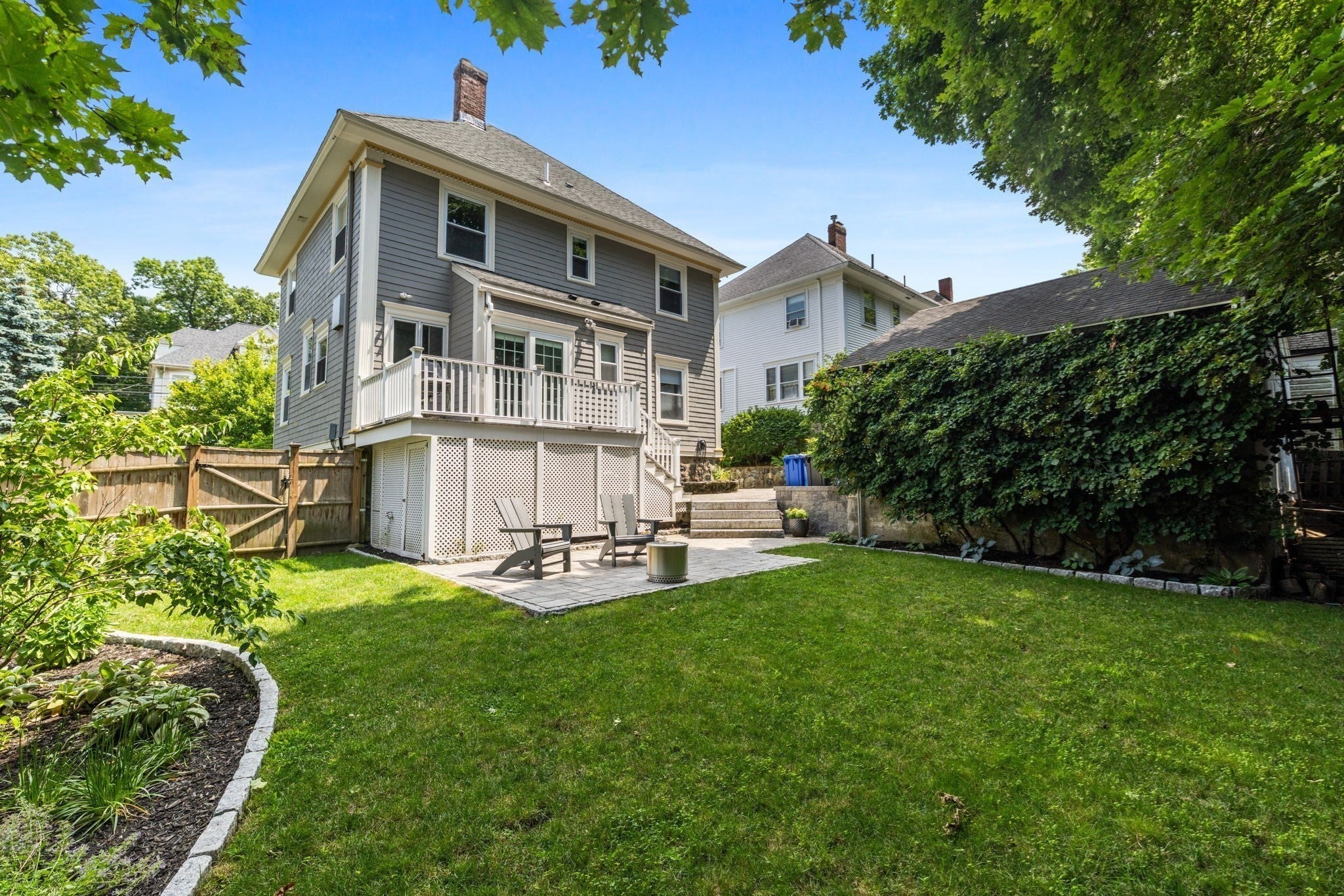 36 Renwick Rd Wakefield, MA 01880