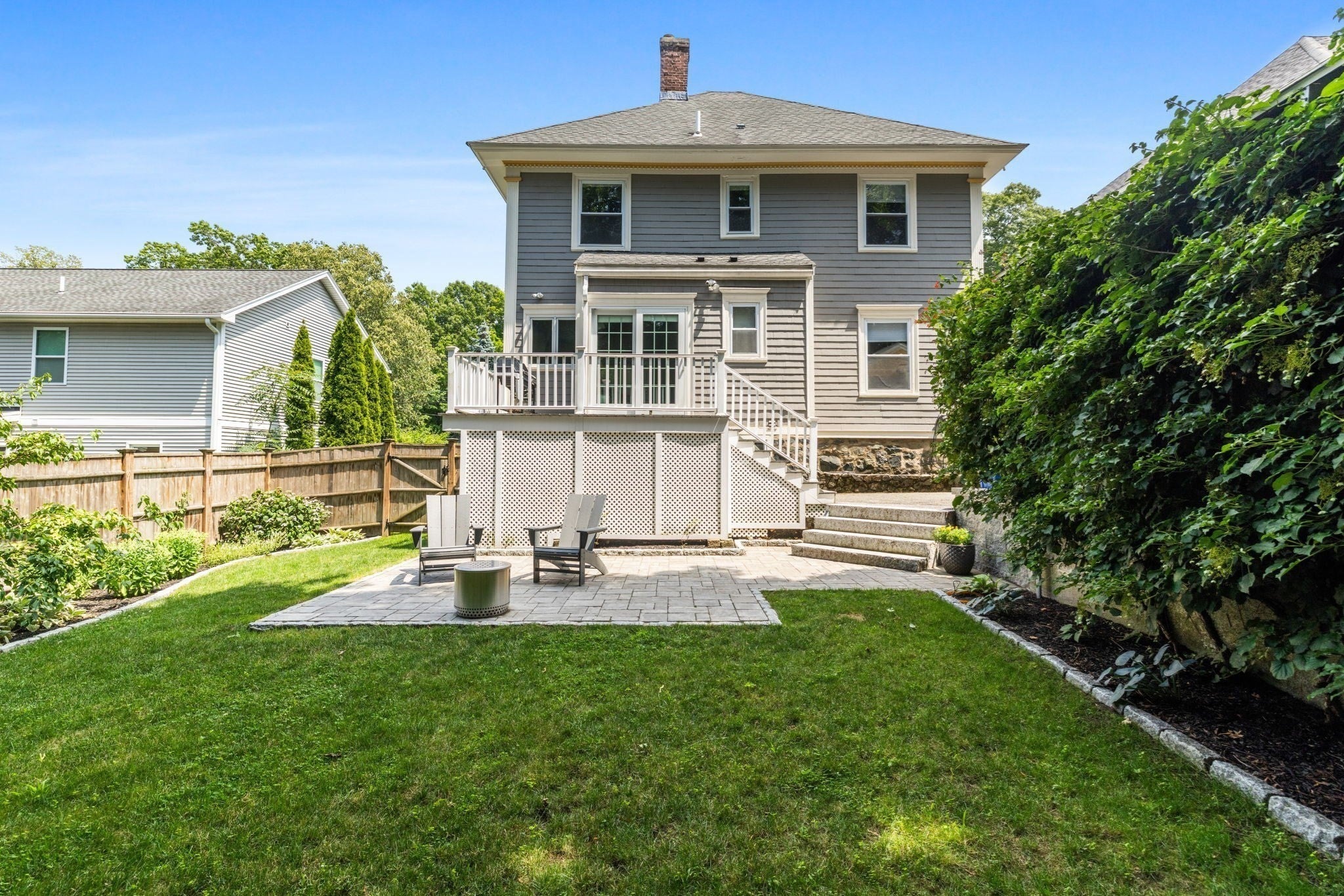 36 Renwick Rd Wakefield, MA 01880