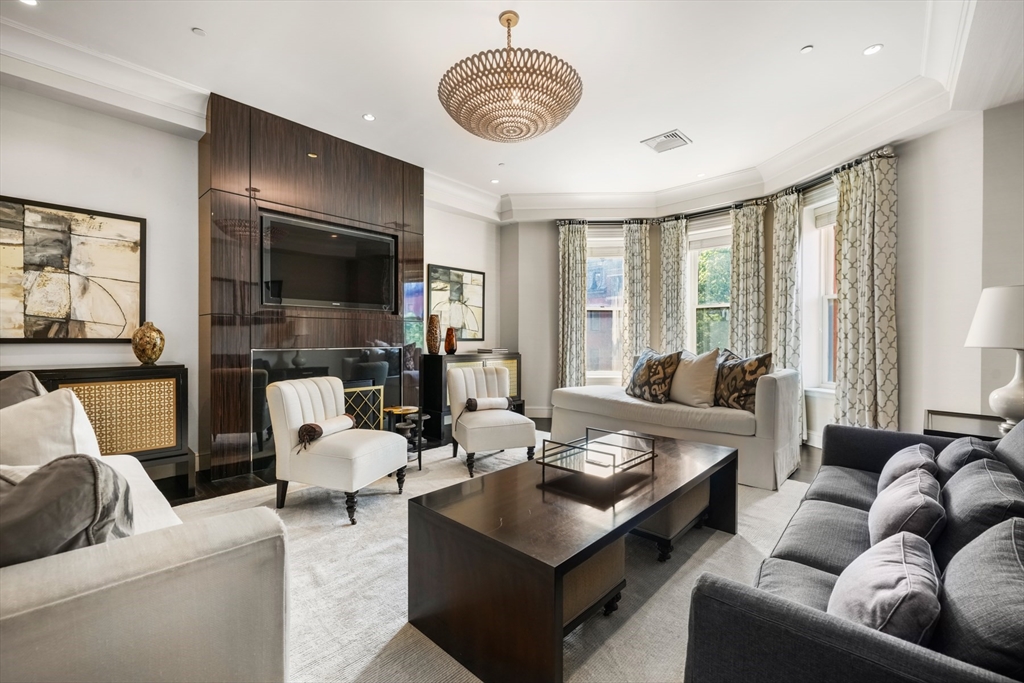 15 Marlborough St #3