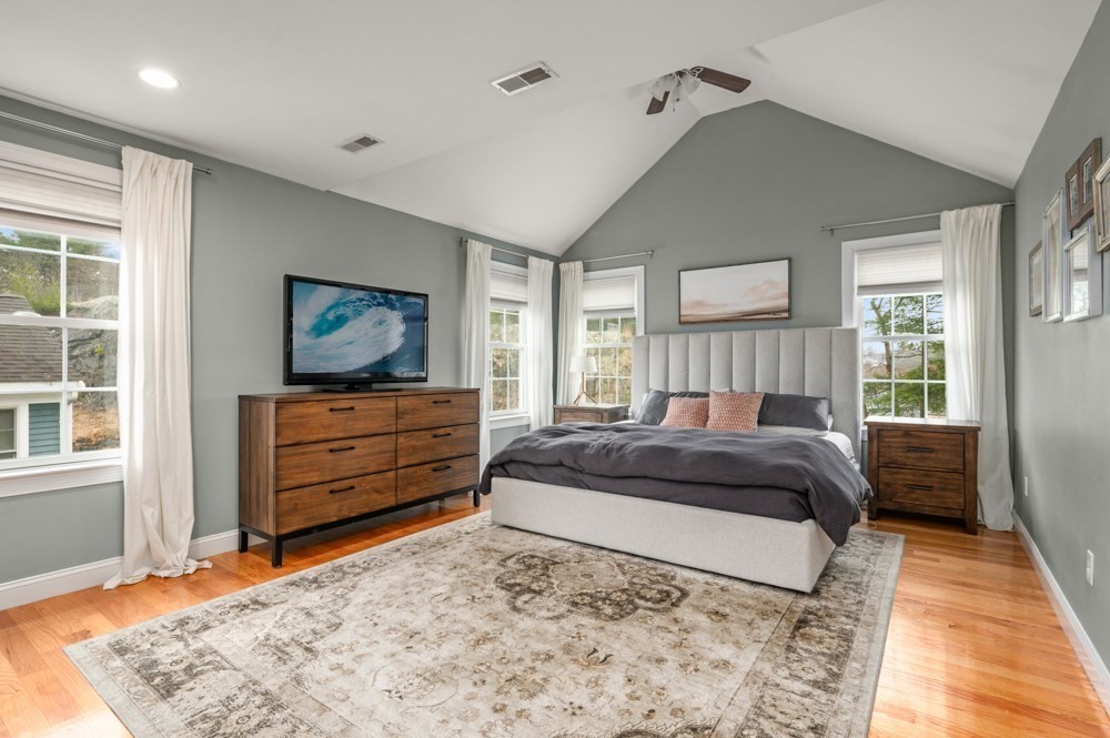 8 Gates Ln #A Wakefield, MA 01880