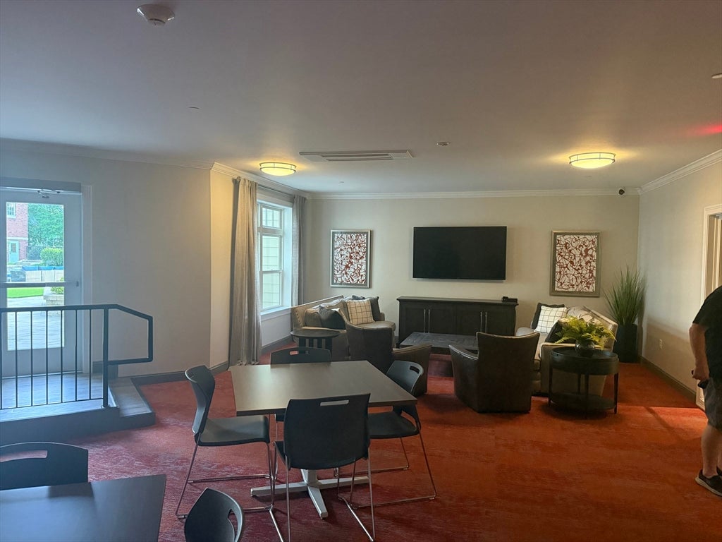 69 Foundry St #513 Wakefield, MA 01880