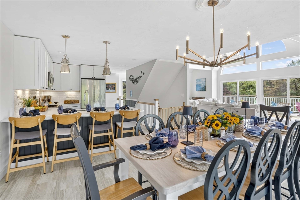 9 Thaxter Ln Edgartown, MA 02539