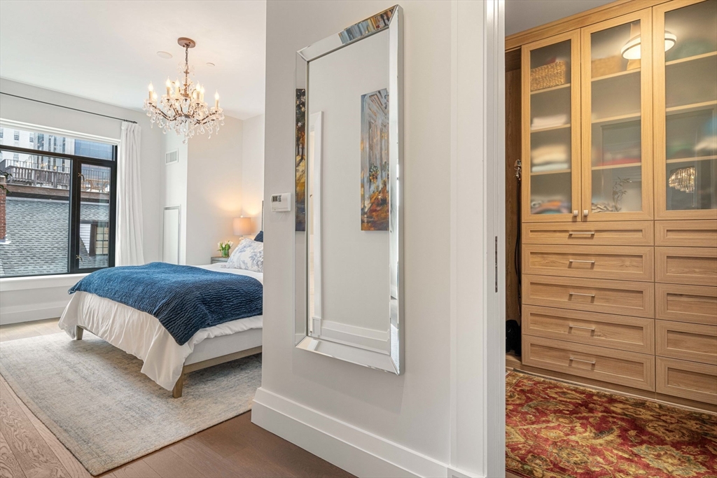 45 Temple St #405 Boston, MA 02114