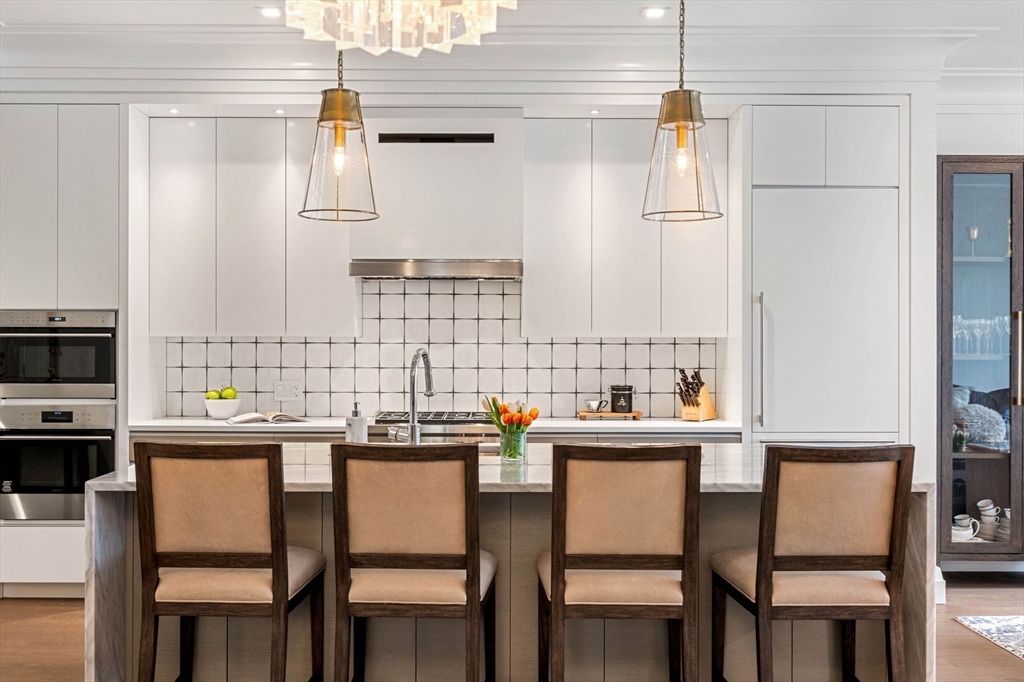 45 Temple St #405 Boston, MA 02114