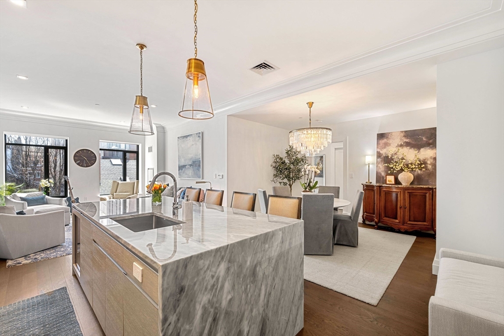 45 Temple St #405 Boston, MA 02114