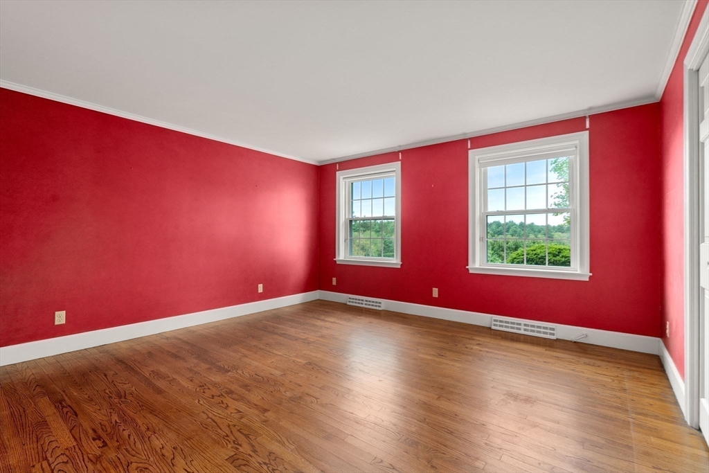 38 Bullard St Sherborn, MA 01770