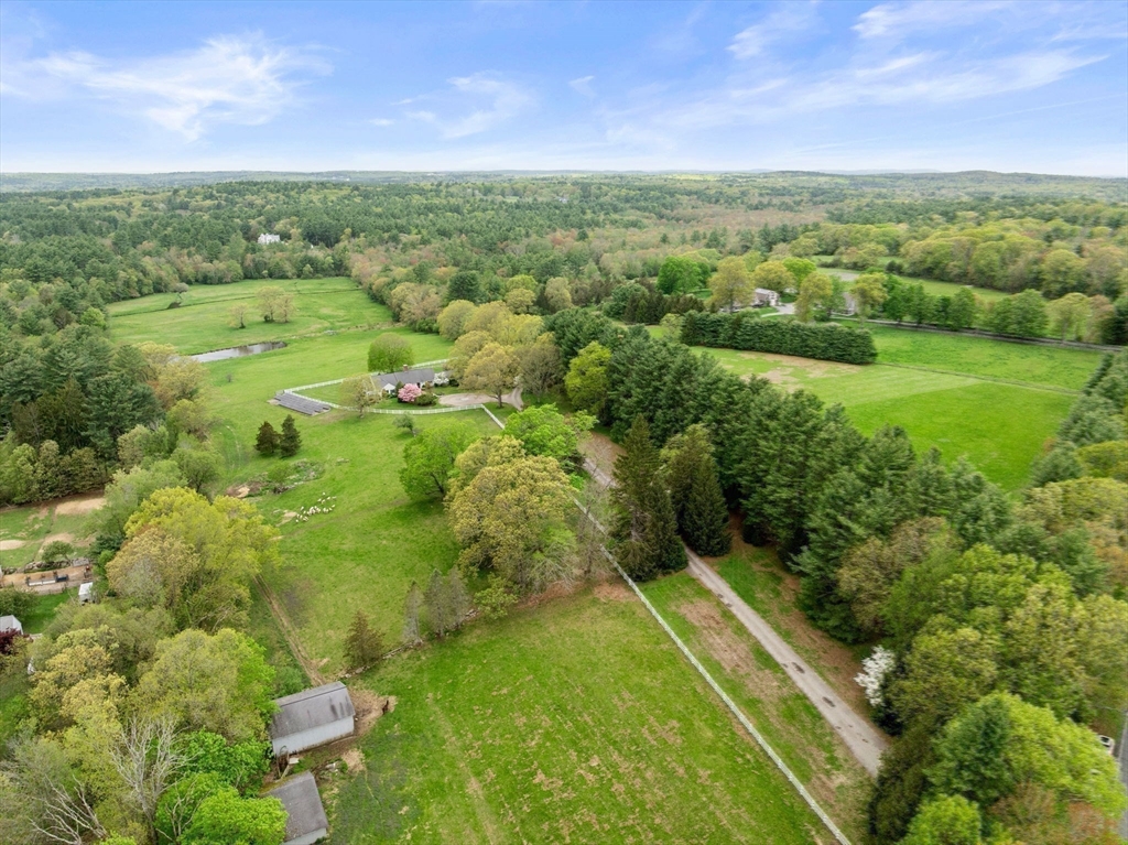 38 Bullard St Sherborn, MA 01770