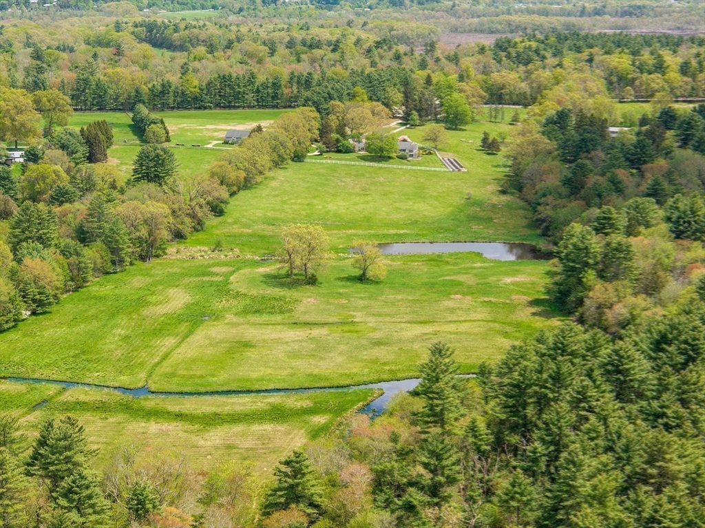 38 Bullard St Sherborn, MA 01770