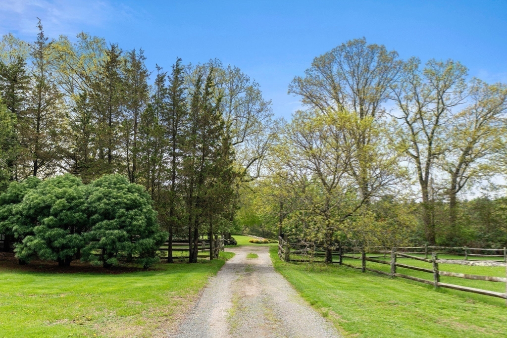 38 Bullard St Sherborn, MA 01770