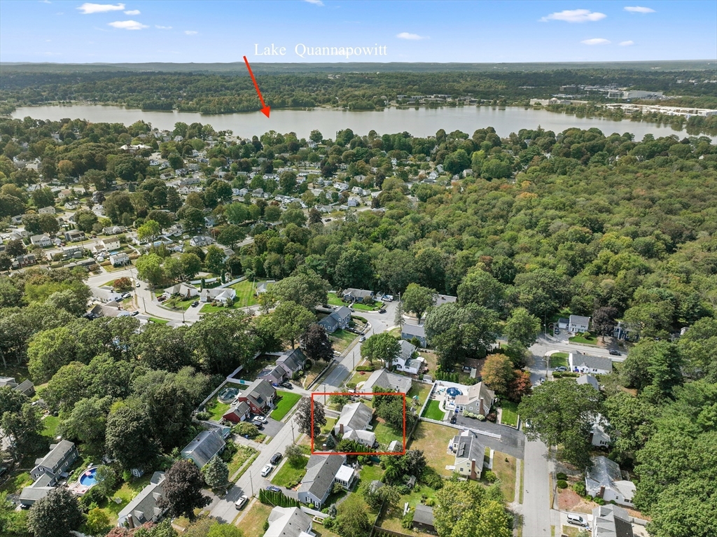 37 Hillcrest Rd Wakefield, MA 01880 37 Hillcrest Rd Wakefield, MA 01880