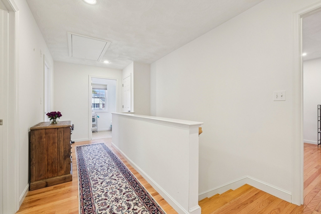 6 Blue Jay Cir #2 Wakefield, MA 01880