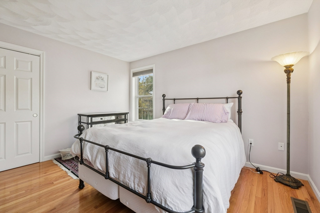 6 Blue Jay Cir #2 Wakefield, MA 01880