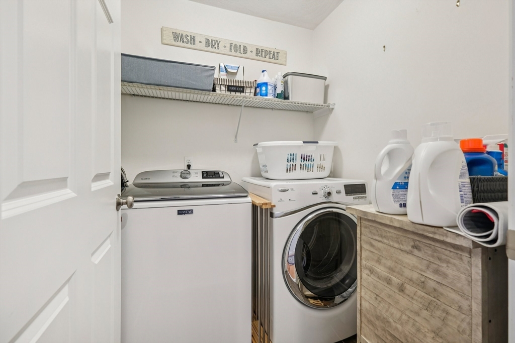 6 Blue Jay Cir #2 Wakefield, MA 01880