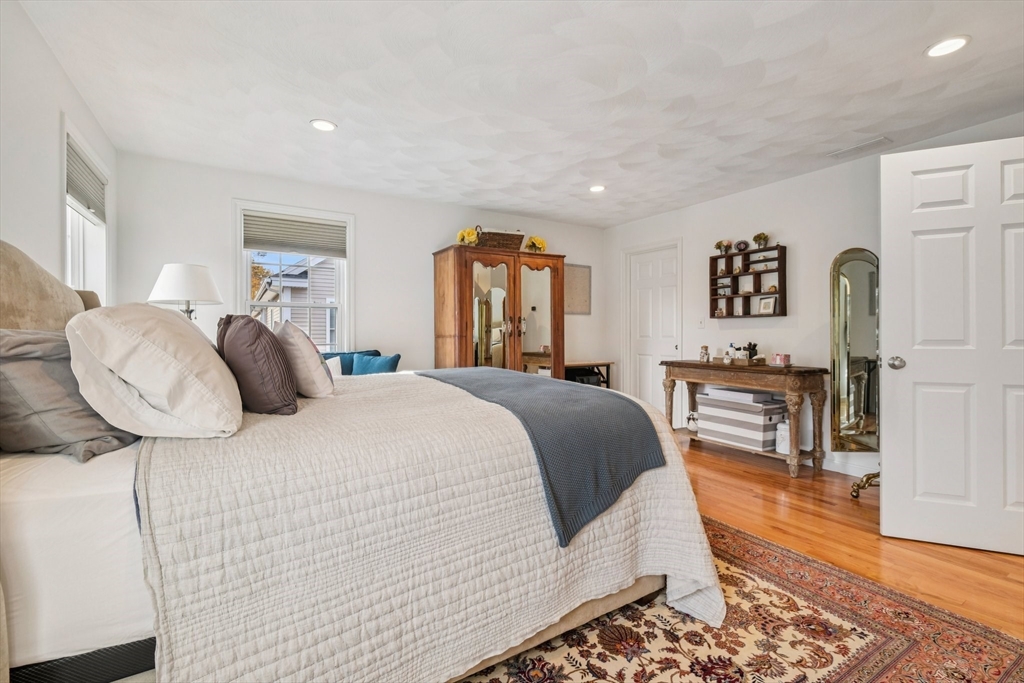 6 Blue Jay Cir #2 Wakefield, MA 01880