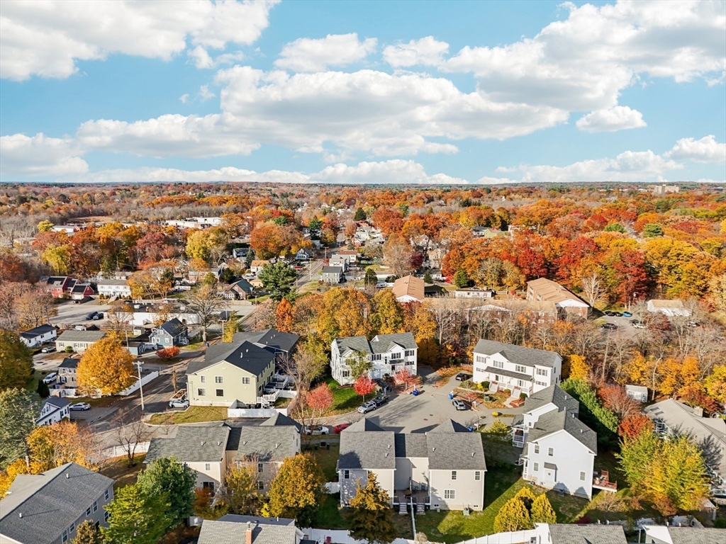 6 Blue Jay Cir #2 Wakefield, MA 01880