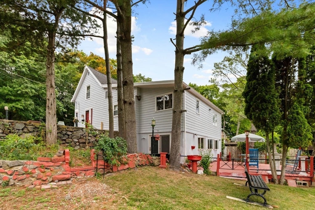 48 Vly St Wakefield, MA 01880
