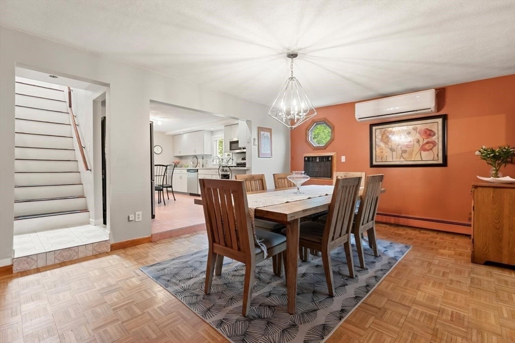 48 Vly St Wakefield, MA 01880