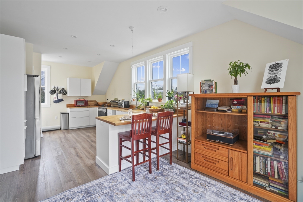 44 Plantingfield Way Edgartown, MA 02539