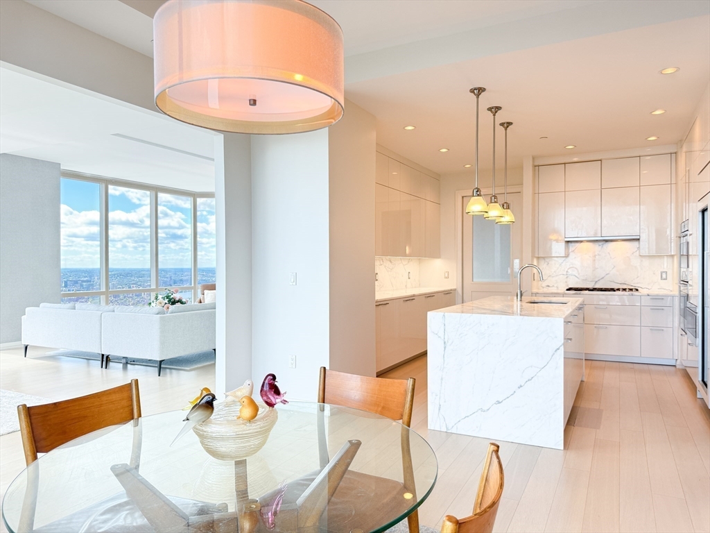 1 Franklin St #5106 Boston, MA 02110