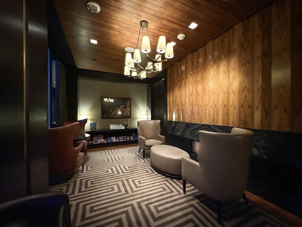 1 Franklin St #5106 Boston, MA 02110