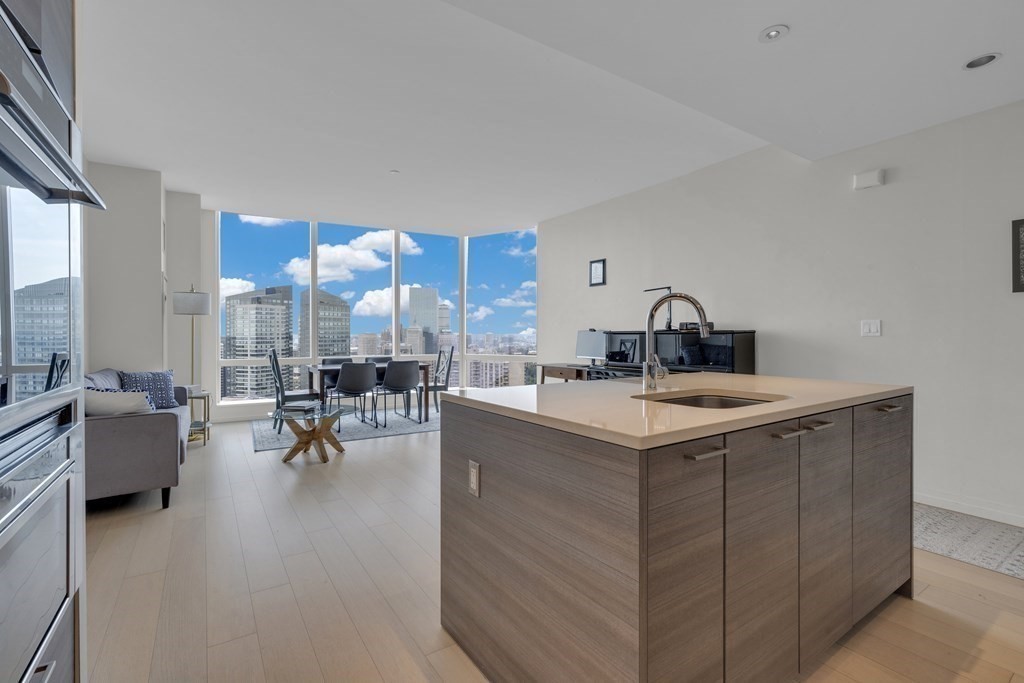1 Franklin St #3212 Boston, MA 02110