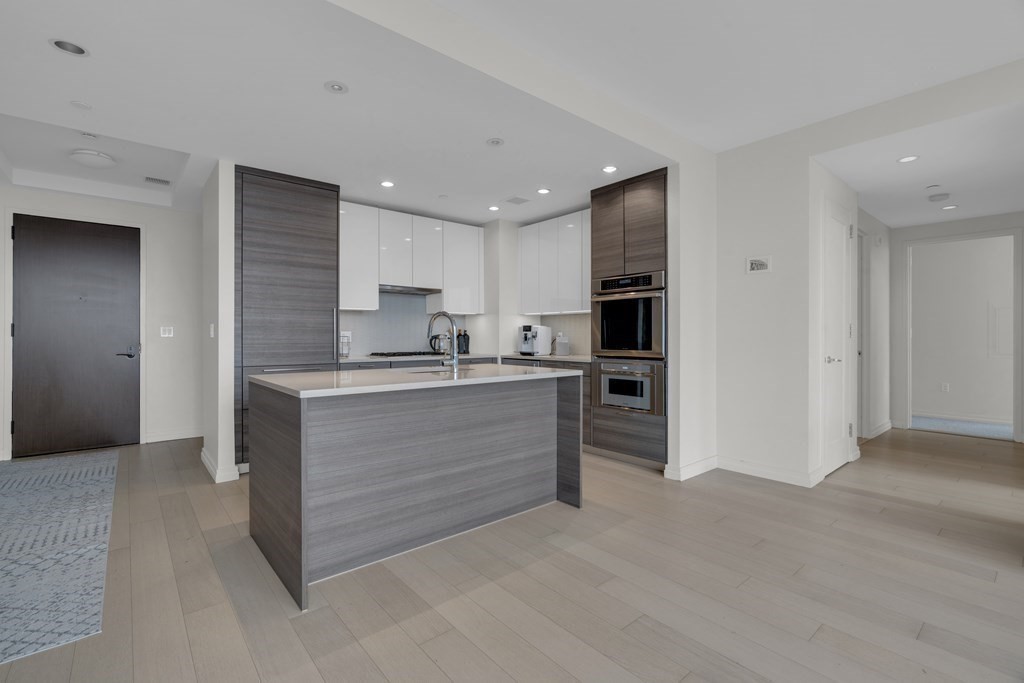 1 Franklin St #3212 Boston, MA 02110