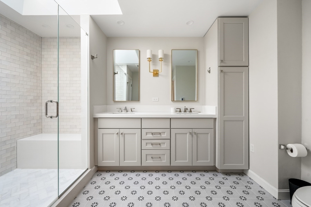 85 Williston Rd Brookline, MA 02445