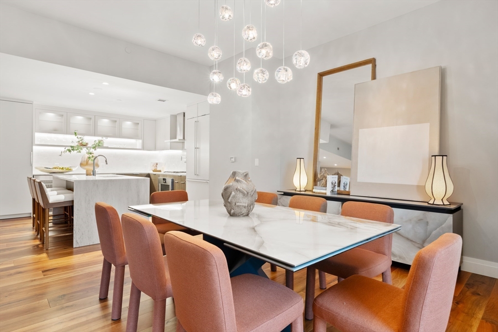 300 Pier 4th Blvd #7G Boston, MA 02210